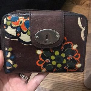 Fossil wallet